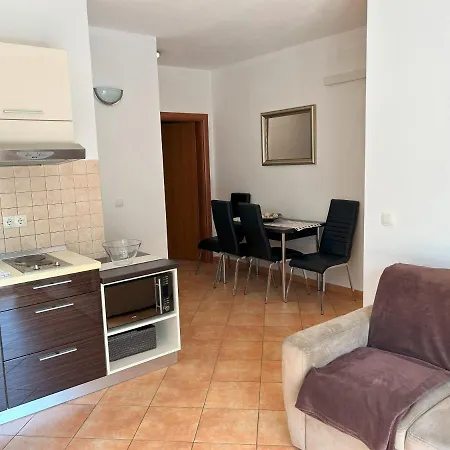 Apartment Antonella *