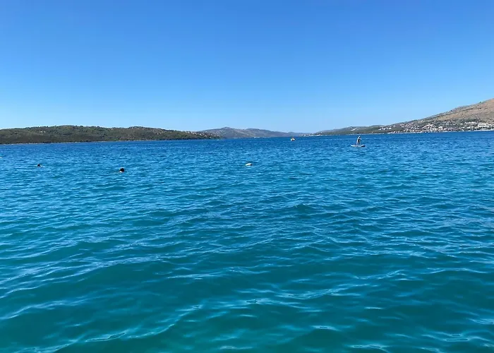 Antonella Διαμέρισμα Τρογκίρ