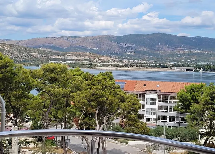 Διαμέρισμα Antonella Τρογκίρ